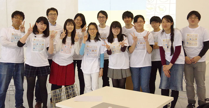 Yamada (third from left) with Science Cafe student organizers