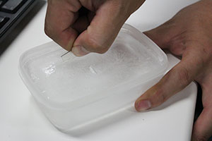 ダイヤモンドで驚くほど簡単に氷が切れる！？