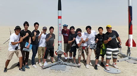 Tokyo Tech teams lead way in ARLISS rocket launch