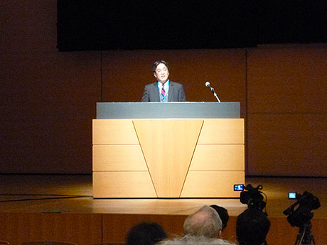 Prof. Masayuki Fujita had a plenary speech