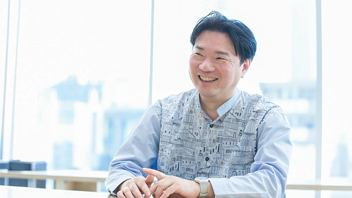 人物写真:村田涼准教授