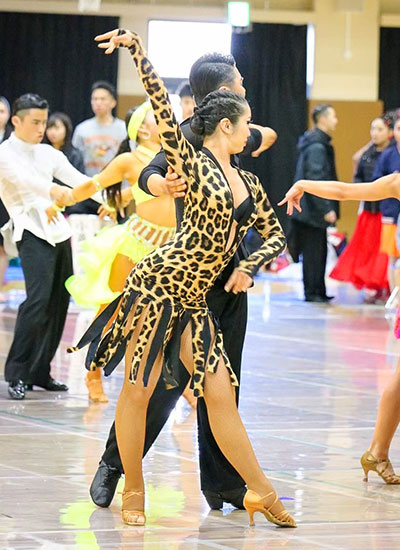 Toshiya Sugimura, 3rd year, Earth and Planetary Sciences
Himawari Ajiri, Shirayuri University
9th in rumba for 2nd and 3rd-year students