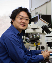 Associate Professor Takashi Suzuki