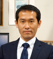 Associate Professor Masato Nikaido