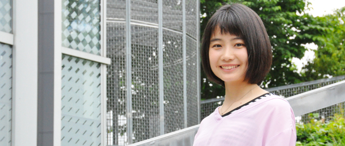 Ayako Tamaki, 3rd-year bachelor student in Bioscience and Biotechnology