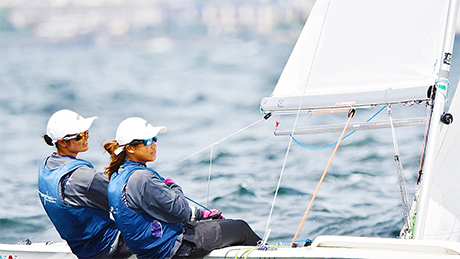 Sailing team pair sixth in Kanto women’s sailing contest