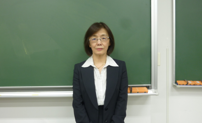 講師の上野京子先生