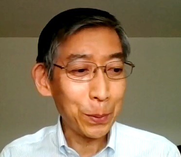 司会の淺川吉章さん（1977機械物理工学科卒，1979 MS修了）