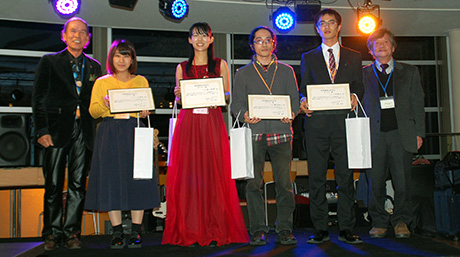 遠山絹華さんが極限環境生物学会年会で優秀ポスター賞を受賞