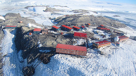南極大気の歴史をひも解く新たなアプローチ