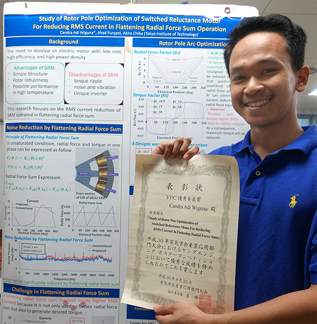 Candra Adi Wiguna (M2) with his poster