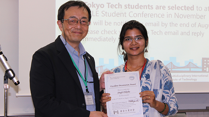 Singh Diksha(right) and Prof. Jun-ichi TAKADA