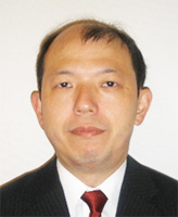 教授　廣川二郎