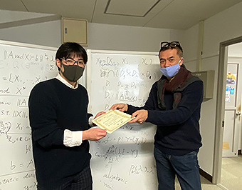 Mr. Shoma Uchiyama（left）and Prof.Isao Yamada（right）