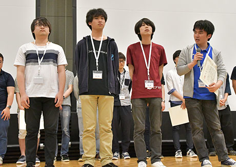 チームtraPのメンバー（左から）岸本崇志さん、太田幹人さん、高山柊さん、大橋滉也さん
