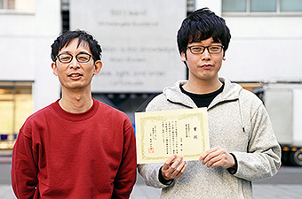 Assoc. Prof. Yoshihiro Watanabe and Mr. Shunichi Miyamoto（right）
