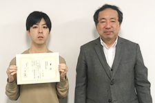Mr.Kazuya Taniguchi(left) and Prof. Atsushi Takahashi