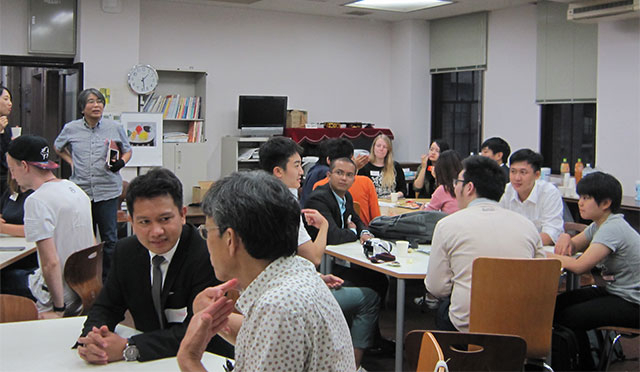 introductions and discussions at International Student Lounge