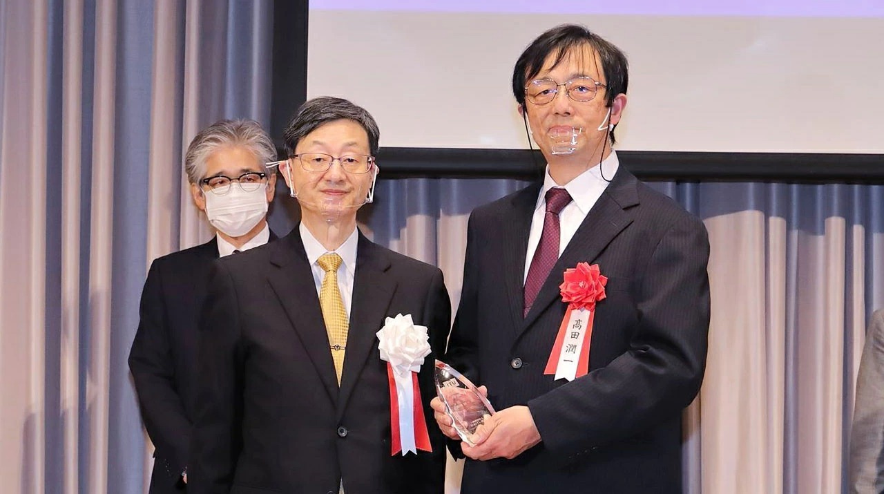 高田潤一教授が日本ITU協会賞功績賞を受賞